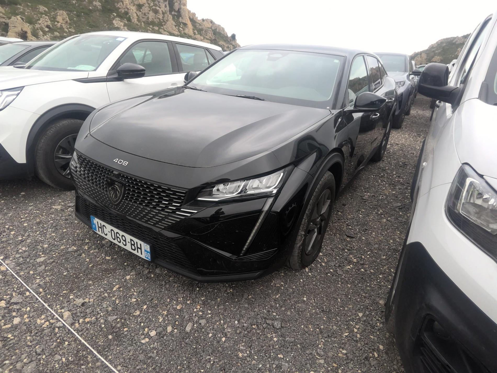 Peugeot 408